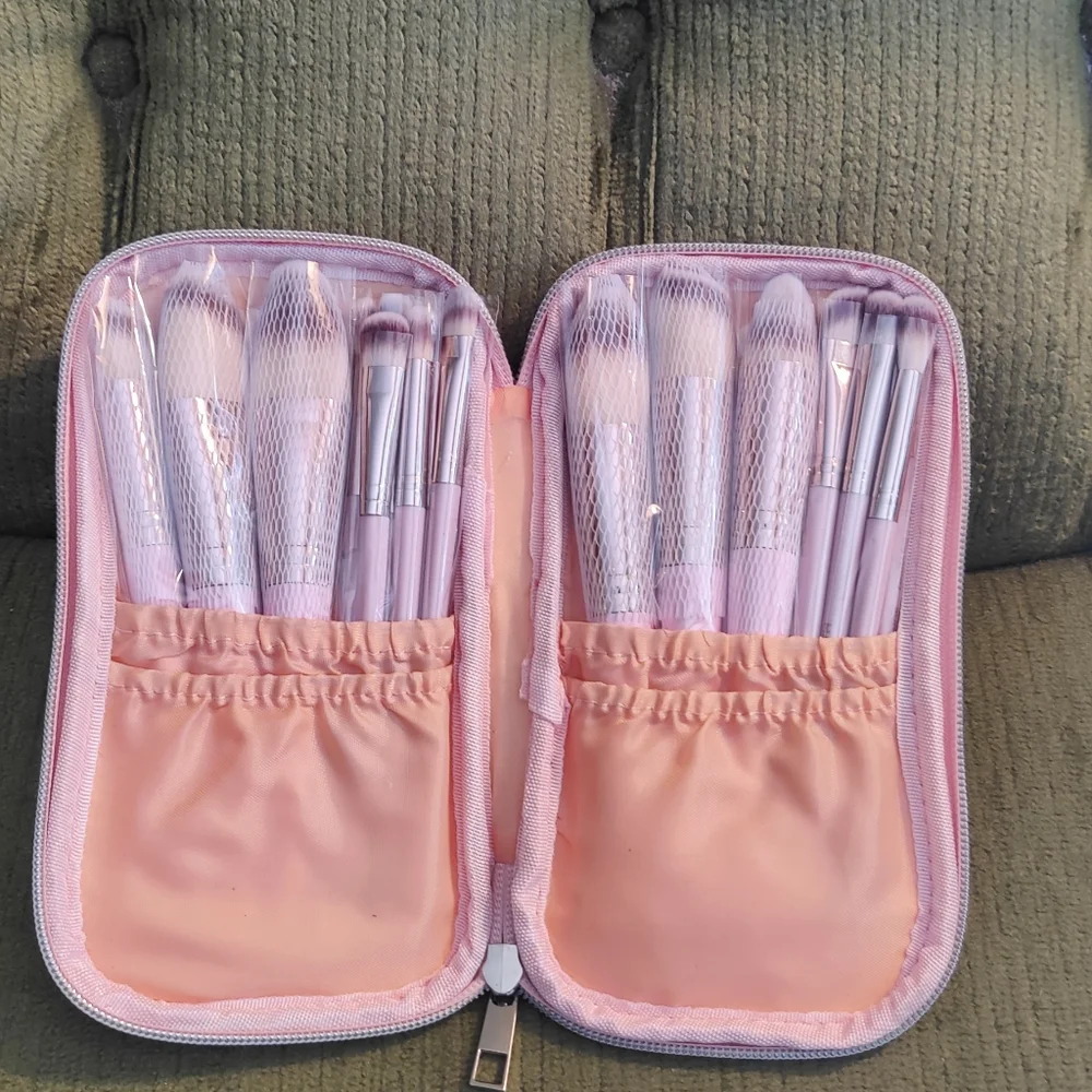 Make Up Brush‎ 18 Piece Set